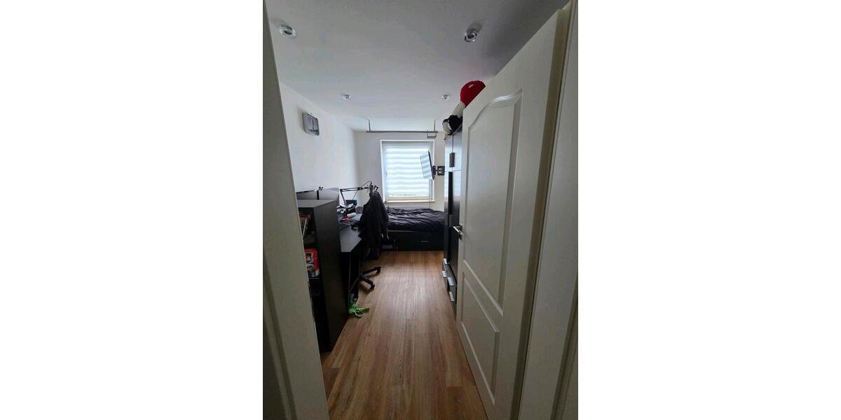 Erdgeschoßwohnung Bad Oldesloe - 5 Zimmer, 111 m&sup2;, 275.000&euro; | Angebot:26590485