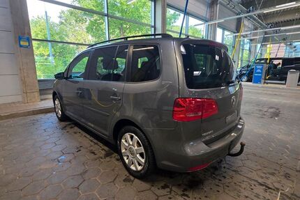 VW Touran 154.000 km 8.499 &euro; Rellingen 25462