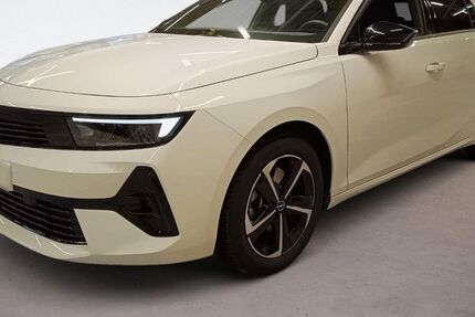 Opel Astra 12.663 km 22.780 &euro; Kelheim 93309