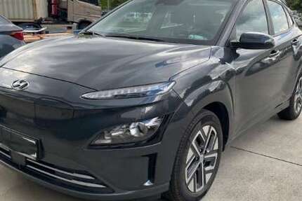 Hyundai KONA 32.202 km 17.990 &euro; Ahrensburg 22926