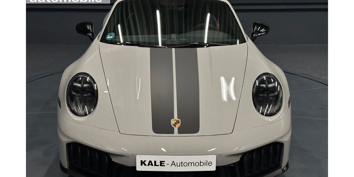 Porsche 992 8.000 km 215.970 &euro; Helmstedt 38350