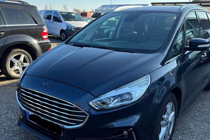 Ford Galaxy 260.000 km 9.900 € Lahr 77933
