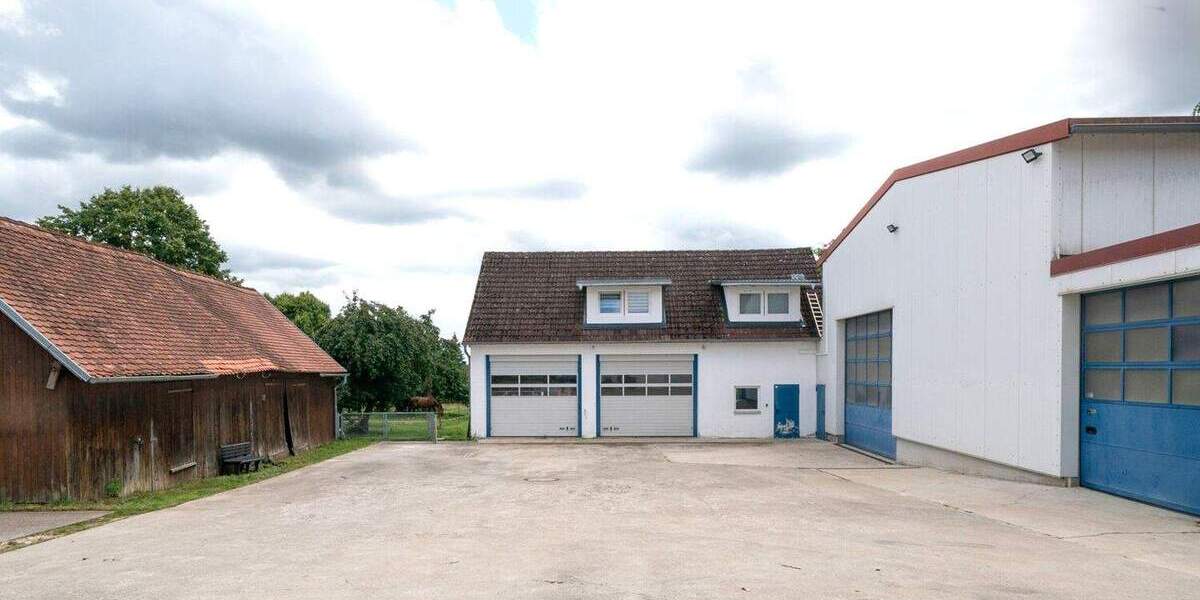 Einfamilienhaus Fünfstetten / Nußbühl Fünfstetten - 8 Zimmer, 301 m&sup2;, 1.200.000&euro; | Angebot:25727229