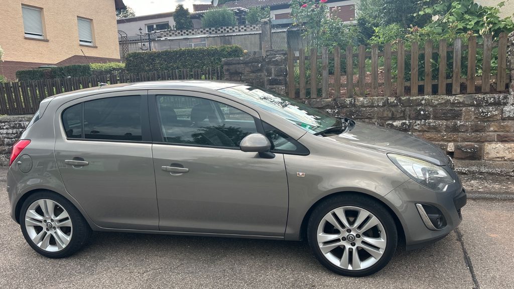 Opel Corsa 93.000 km 7.800 &euro; Sternenfels 75447