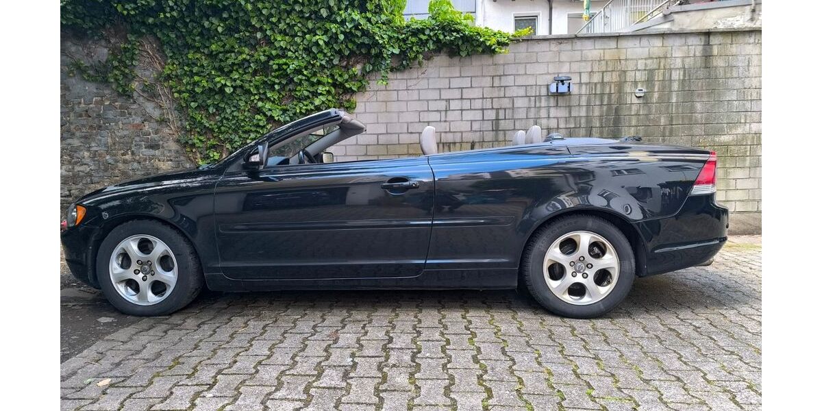 Volvo C70 163.000 km 3.800 &euro; Wuppertal 42285