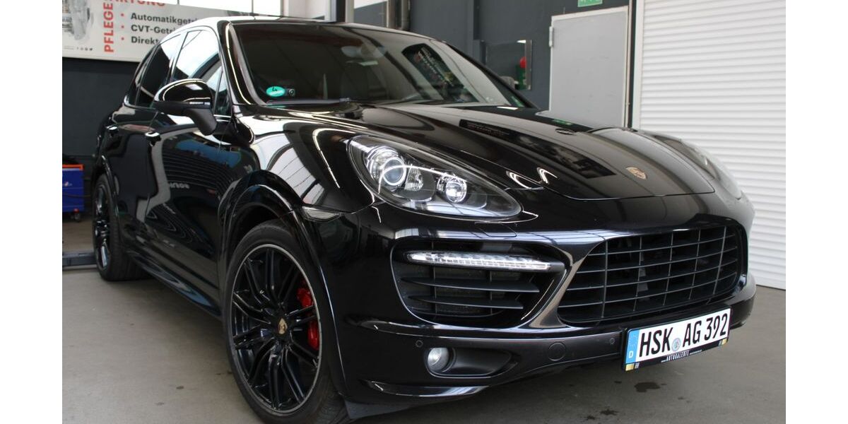 Porsche Cayenne 228.500 km 24.900 &euro; Winterberg 59955