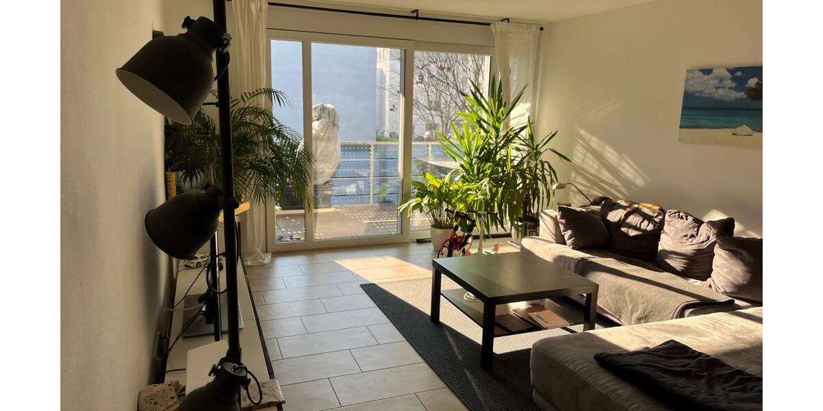 Etagenwohnung Kirchheim - 3 Zimmer, 93 m&sup2;, 1.000&euro; | Angebot:25602710