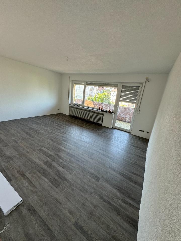 4 Zimmer Wohnung in Wasseralfingen - Neu renoviert