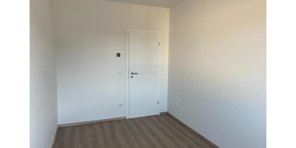 Doppelhaushälfte Giesen - 3 Zimmer, 83 m&sup2;, 1.130&euro; | Angebot:24838403