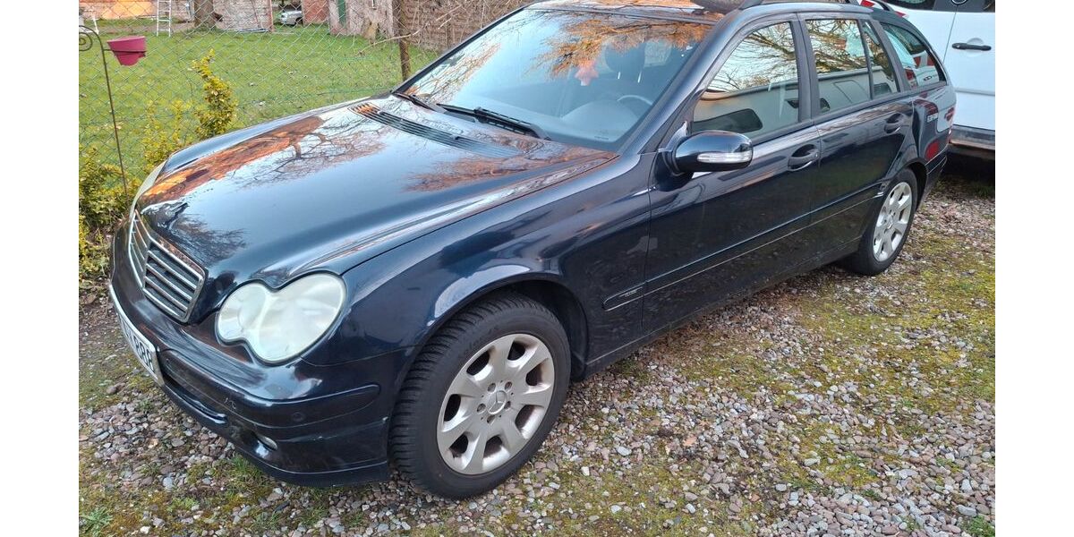 Mercedes-Benz C 180 284.000 km 800 &euro; Emmerthal 31860