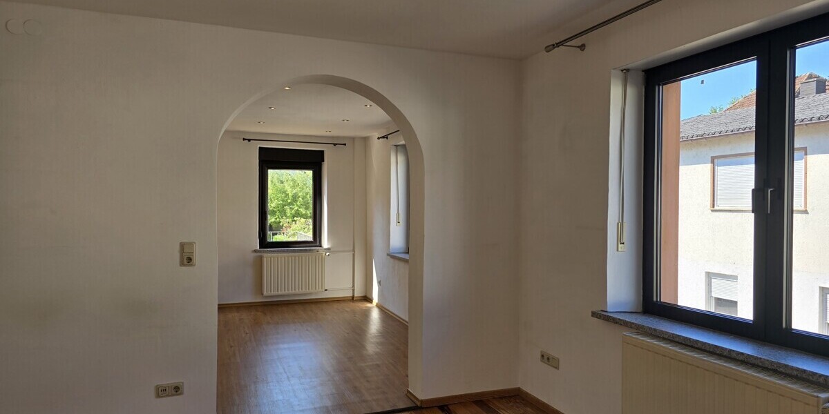 Zweifamilienhaus in Schmelz Zentrum zum Kauf - Zweifamilienhaus Schmelz | Angebot:27098061