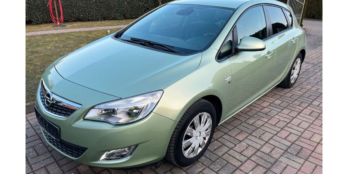 Opel Astra 96.700 km 6.000 &euro; Dorndorf/Steudnitz 07774