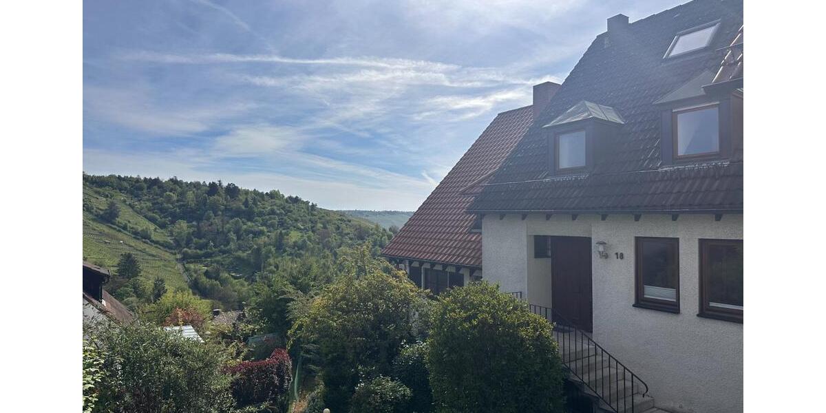 Schönes Reihenhaus in Stuttgart - Rohracker (provisionsfrei) 5 zimmer