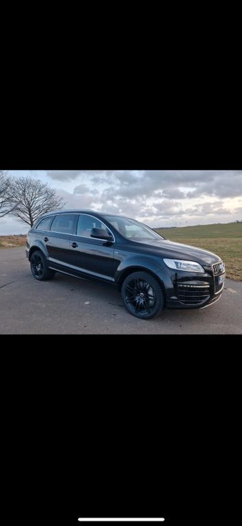 Q7