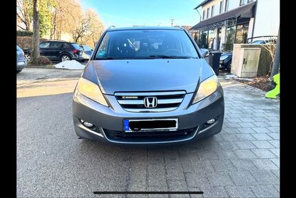 Honda FR-V 202.842 km 3.000 &euro; München 81929