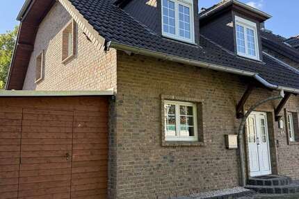 Haus Sankt Augsutin - 3 Zimmer, 129 m&sup2;, 1.850&euro; | Angebot:27640036