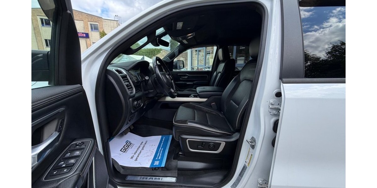 Dodge RAM 1500 5,7 HEMI LARAMIE 113.000 km 32.499 &euro; Rudolstadt 07407