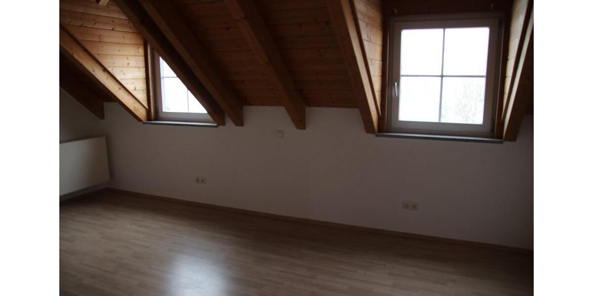 Doppelhaushälfte Thalmassing - 5 Zimmer, 160 m&sup2;, 1.550&euro; | Angebot:25204850