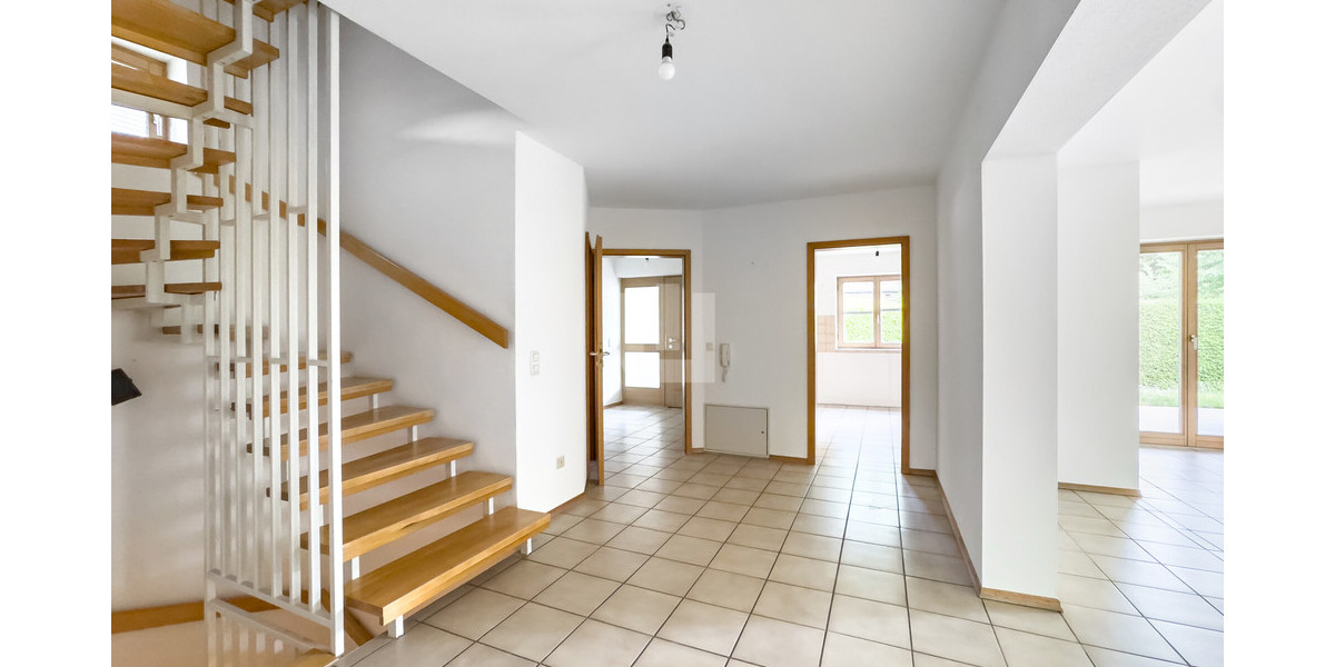 WINDISCH IMMOBILIEN - Traumhaftes EFH auf großem Grundstück in Bestlage von Gröbenzell - Einfamilienhaus Gröbenzell | Angebot:26381727
