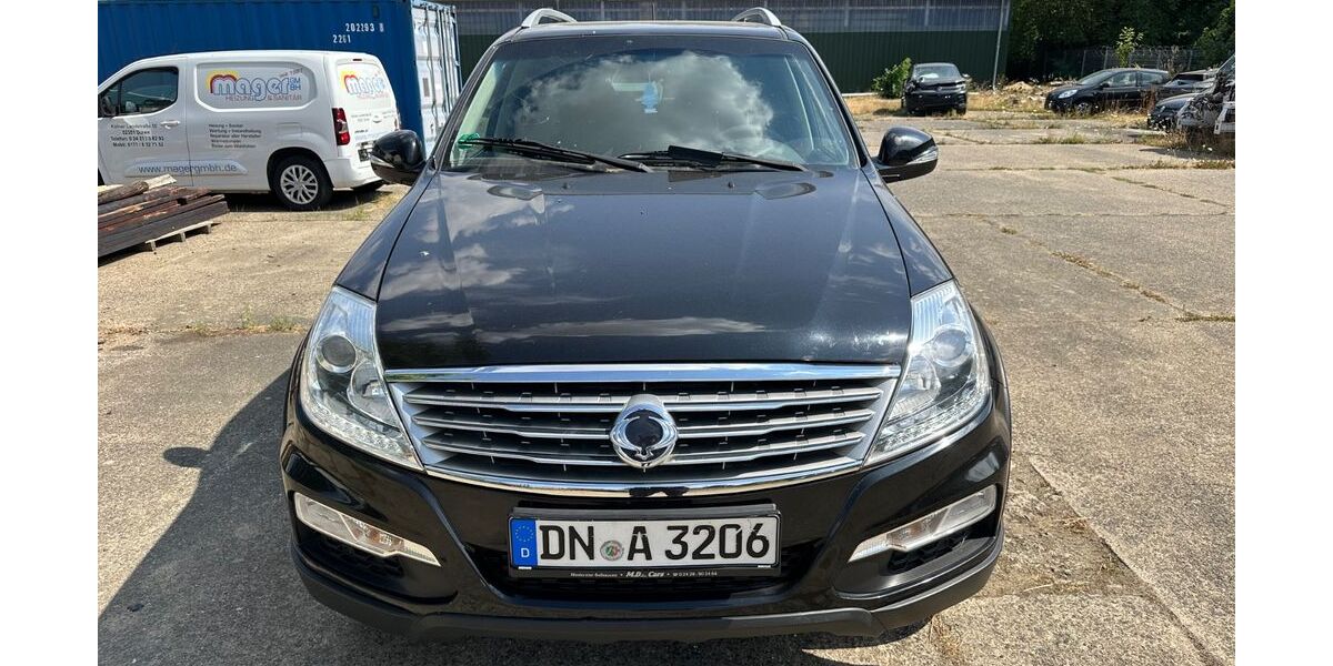 SsangYong REXTON 159.800 km 7.450 &euro; Düren 52351
