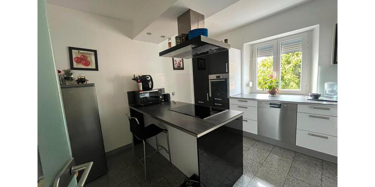 Doppelhaushälfte Weiden in der Oberpfalz - 8 Zimmer, 150 m&sup2;, 390.000&euro; | Angebot:27258973