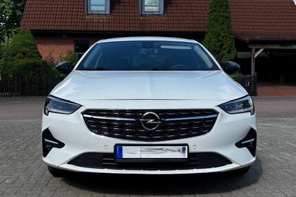Opel Insignia 66.331 km 16.900 &euro; Bordesholm 24582
