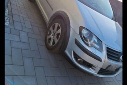 VW Touran 193.500 km 5.900 &euro; Gierschnach 56294