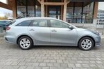 Kia Ceed SW / ceed SW CEED SW 1.5T AUTOMATIK VISION |K 24.185 km 23.490 € Höhenkirchen-Siegertsbrun 85635