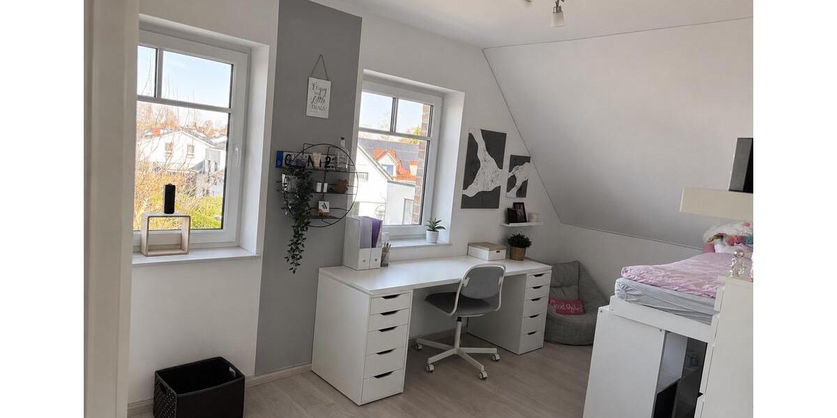 Dachgeschoßwohnung Oldenburg Alexandersfeld - 3 Zimmer, 94 m&sup2;, 399.000&euro; | Angebot:27083777