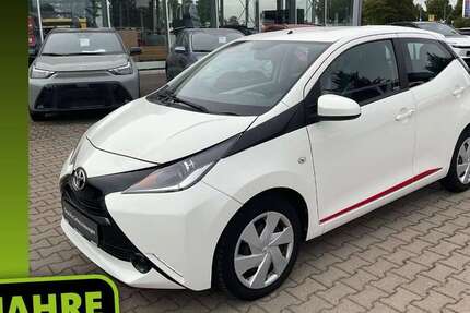 Toyota Aygo 75.879 km 6.590 &euro; Bernburg 06406