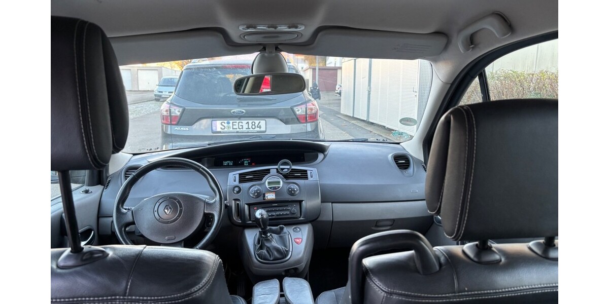 Renault Grand Scénic II 2.0 16V (JM0U) – 7-Sitzer 158.000 km 1.500 &euro; Stuttgart 70173