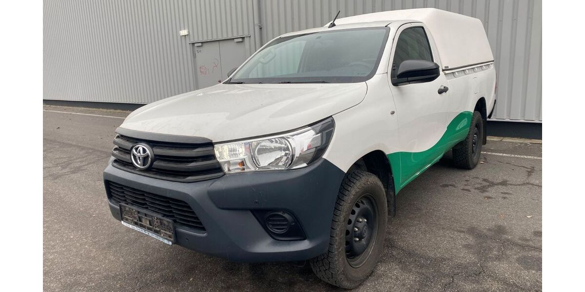 Toyota Hilux 217.000 km 18.290 &euro; Cottbus 03051