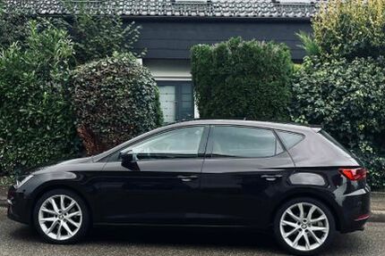 Seat Leon 125.000 km 13.600 &euro; Regensburg 93051