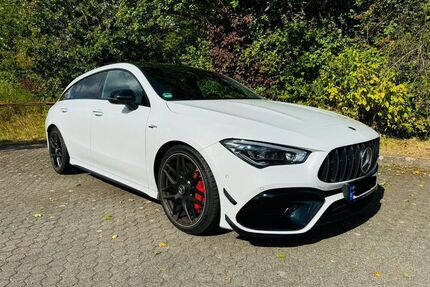 Mercedes CLA 45 AMG Shooting Brake