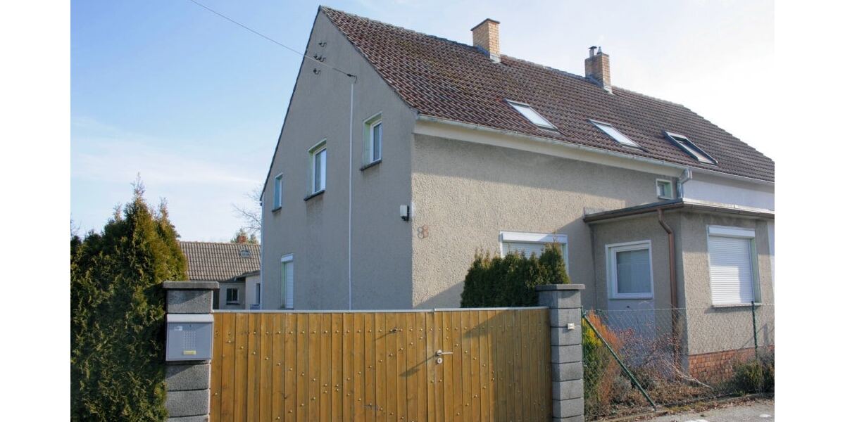 Bernsdorf - Reizvolle Doppelhaushälfte - Doppelhaushälfte Bernsdorf | Angebot:25081237