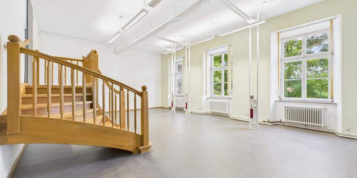 Gewerbeobjekt Ebersberg - 9 Zimmer, 3.315&euro; | Angebot:25708197