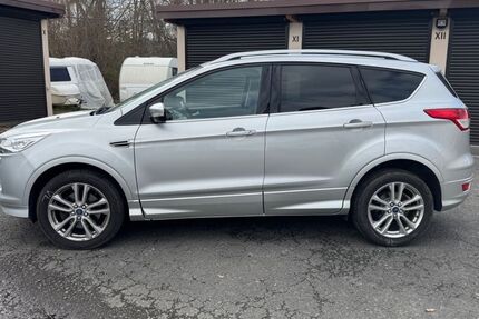 Ford Kuga 156.723 km 10.995 &euro; Netzschkau 08491