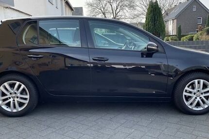 VW Golf 118.000 km 7.300 &euro; Ibbenbüren 49477