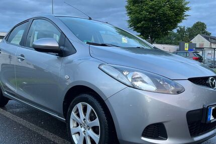 Mazda 2 122.000 km 3.350 &euro; Neukirchen Vluen 47506