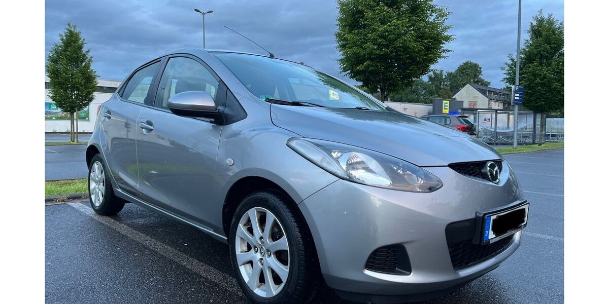 Mazda 2 122.000 km 3.350 &euro; Neukirchen Vluen 47506
