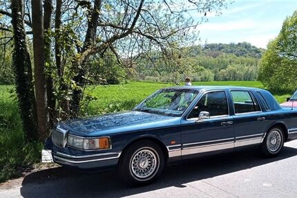 Lincoln Town Car