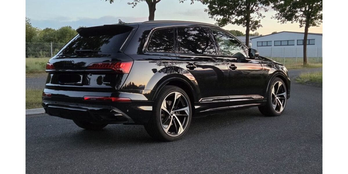 Audi Q7 64.300 km 64.000 &euro; Achim 28832