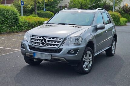 Mercedes-Benz ML 350 211.000 km 13.499 &euro; Friedberg 61169