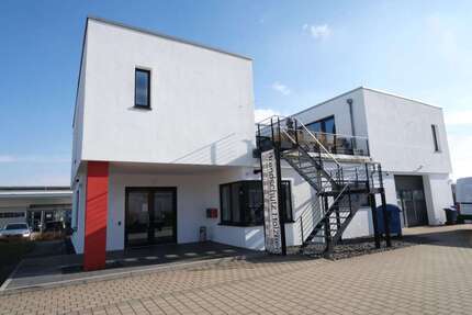 Haus Nördlingen - 3 Zimmer, 385 m&sup2;, 850.000&euro; | Angebot:26065611