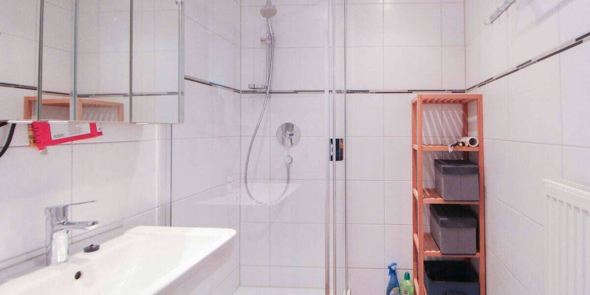 Reihenmittelhaus Stuttgart Steckfeld - 9 Zimmer, 208 m&sup2;, 765.000&euro; | Angebot:26319304