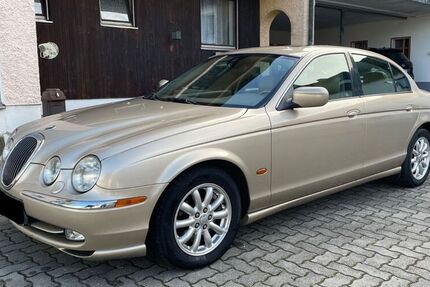Jaguar S-Type