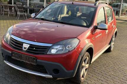 Dacia Sandero 182.930 km 3.950 € Boffzen 37691