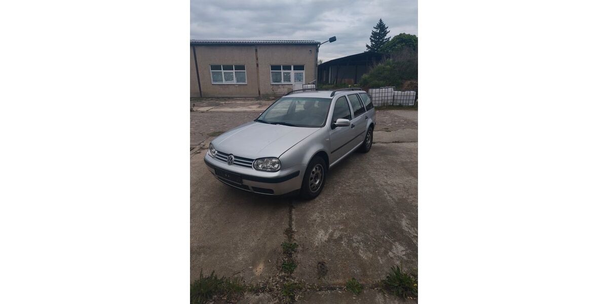 VW Golf 360.000 km 2.980 &euro; Jessen 06917