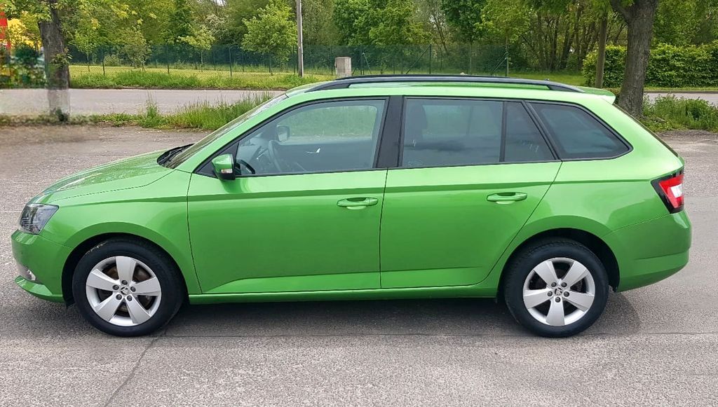 Skoda Fabia 89.743 km 11.950 &euro; Frankfurt (Oder) 15234