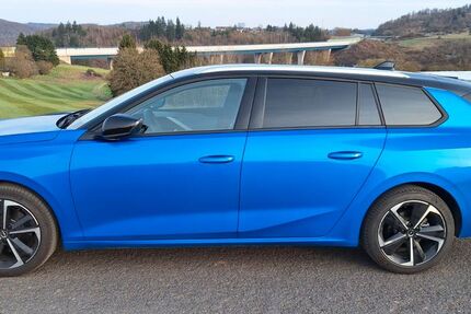 Opel Astra 31.500 km 20.800 &euro; Dillenburg 35687